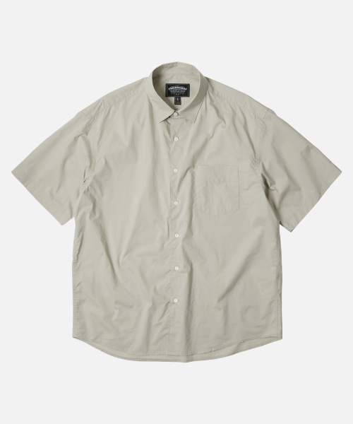 FRIZMWORKS(フリズムワークス)の「TYPEWRITER HALF SHIRT _ DOVE GRAY(シャツ/ブラウス・メンズ・その他・MEDIUM/LARGE/X-LARGE)」の1枚目の写真