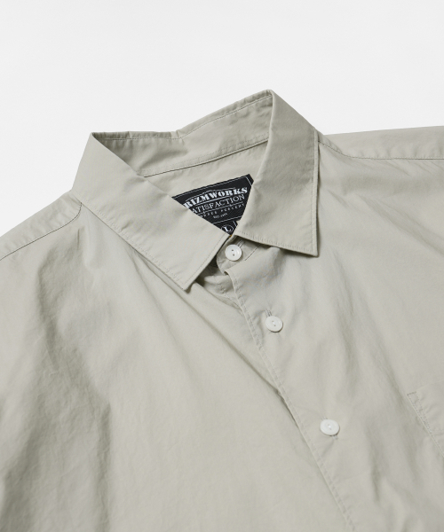 FRIZMWORKS(フリズムワークス)の「TYPEWRITER HALF SHIRT _ DOVE GRAY(シャツ/ブラウス・メンズ・その他・MEDIUM/LARGE/X-LARGE)」の3枚目の写真