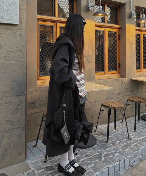 Miseki SEOUL(ミセキソウル)の「Hoodie long duffle Coat CHARCOAL(ダッフルコート・レディース・その他・OS)」の5枚目の写真