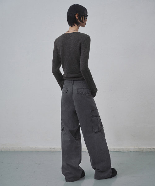 MUSINSA STANDARD WOMAN（ムシンサスタンダードウーマン）の「ウィメンズピグメントワイドカーゴパンツ[チャコールグレー]（その他パンツ・レディース・その他・30/24/26/28）」の3枚目の写真