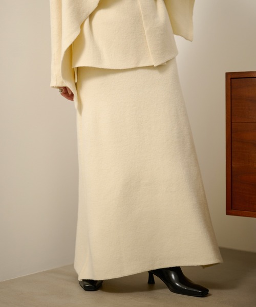 LAULEN(ローレン)の「stole jacket belted set up /ストールジャケットベルト付きセットアップ(セットアップ・レディース・キャメル/ブラック/アイボリー・FREE)」の17枚目の写真