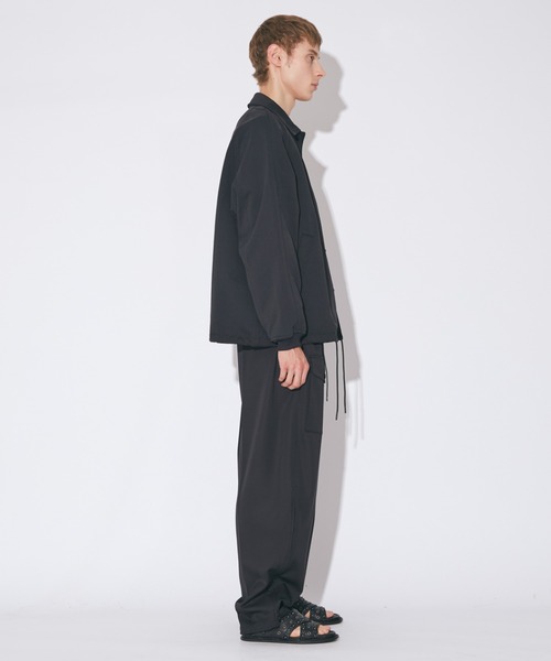 beautiful people（ビューティフルピープル）の「nylon shrink sweat   coach jacket（ブルゾン・レディース・ブラック・42/40/38）」の4枚目の写真