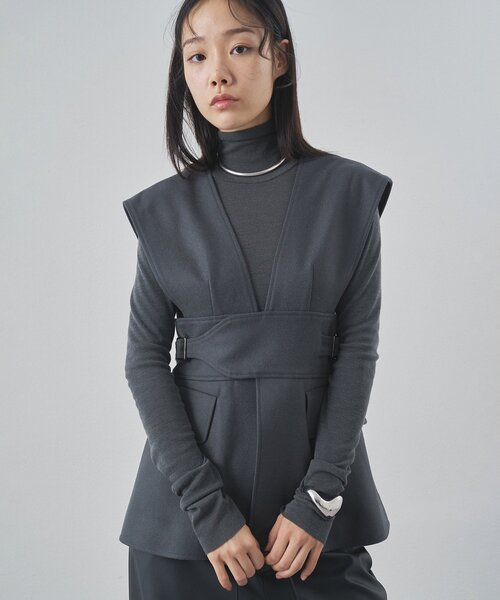 Whim Gazette（ウィムガゼット） フード付きグレーのロングベスト Whim Gazette（ウィムガゼット） フード付きグレーのロングベスト Whim