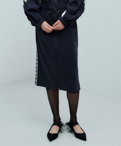 Kappa(カッパ)の「× Kappa ZIP JERSEY SKIRT / カッパ ジップジャージースカート(スカート・レディース・ネイビー/ボルドー・FREE)」の20枚目の写真