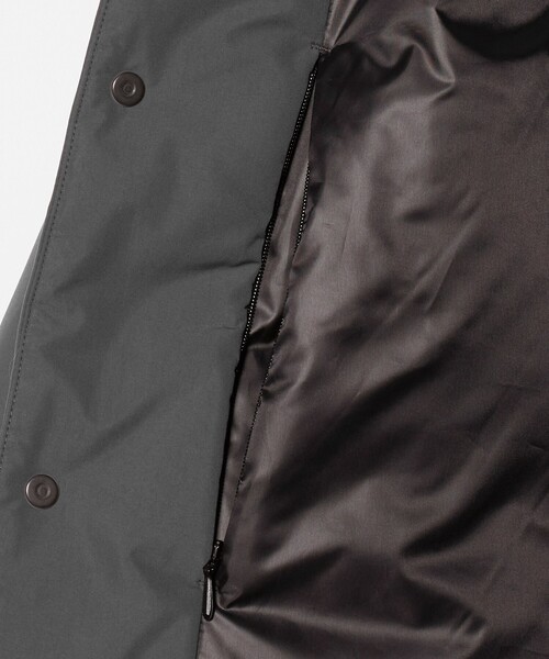 UNITED ARROWS（ユナイテッドアローズ）の「ADS ダウンブルゾン 撥水（ダウンジャケット/コート・メンズ・ブラック/ダークグレー・M/S/L/XL）」の14枚目の写真