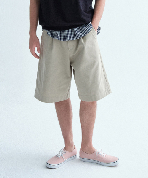 COVERNAT(カバーナット)の「バミューダ コットンショーツ Light Khaki(その他パンツ・レディース・その他・MEDIUM/LARGE/X-LARGE/SMALL)」の1枚目の写真