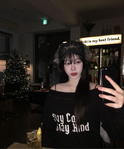 ROUGHNECK(ラフネック)の「Slay Off-Sholder Top Black(Tシャツ/カットソー・レディース・その他・FREE)」の2枚目の写真