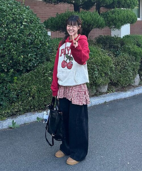 PHYSICAL DEPARTMENT(フィジカル デパートメント)の「チェリーラグランフード_オートミール(パーカー・レディース・その他・MEDIUM/LARGE/X-LARGE)」の8枚目の写真