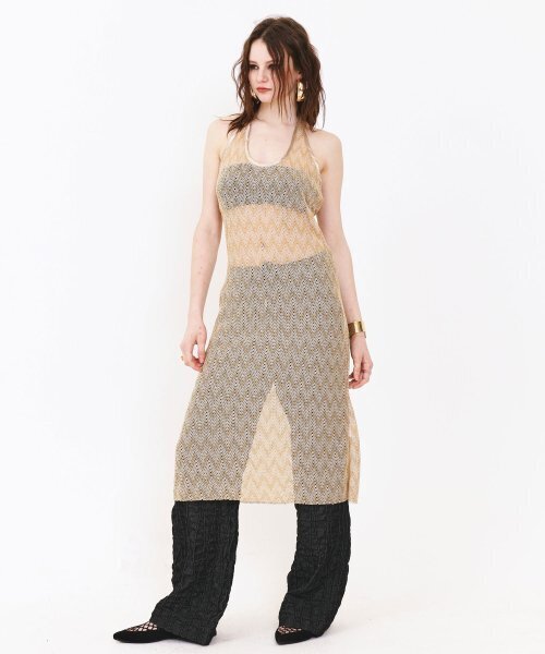 SETSETSET(セットセットセット)の「HALTER NECK CROCHER KNIT DRESS BEIGE(ワンピース・レディース・その他・FREE)」の2枚目の写真