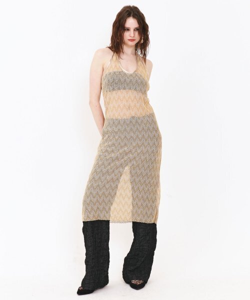 SETSETSET(セットセットセット)の「HALTER NECK CROCHER KNIT DRESS BEIGE(ワンピース・レディース・その他・FREE)」の4枚目の写真