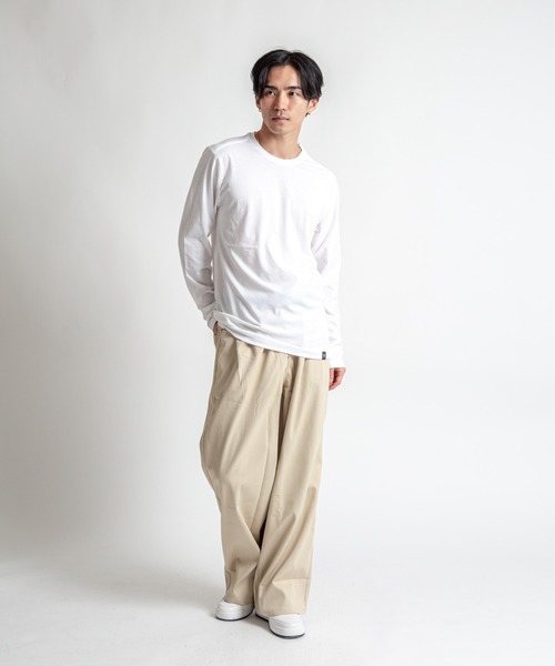NEW ERA（ニューエラ）の「【NEW ERA】メンズ　ユニセックス　長袖　Tシャツ　カットソー　クルーネック（Tシャツ/カットソー・メンズ・ブラック/チャコールグレー/ホワイト/ネイビー・S/M/L/XL）」の15枚目の写真