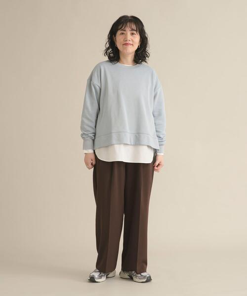 URBAN RESEARCH DOORS（アーバンリサーチドアーズ）の「『スタッフ企画』ワイドスウェットプルオーバー（Tシャツ/カットソー・レディース・アイボリー/ライトブルー・FREE）」の4枚目の写真