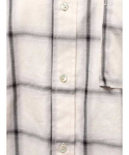 Ungrid(アングリッド)の「カットオフデザインチェックルーズシャツ(シャツ/ブラウス・レディース・アイボリー/レッド・FREE)」の4枚目の写真