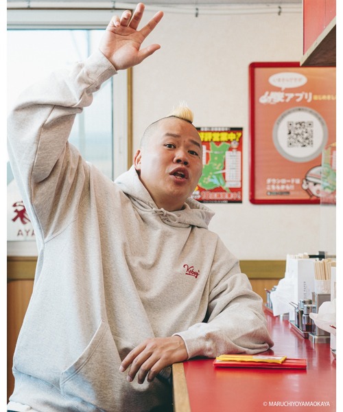 KEBOZ(ケボズ)の「山岡家 × KEBOZ LOGO SWEAT HOODIE(パーカー・メンズ・グレー/ブラック/レッド・S/M/L/XL/2XL)」の19枚目の写真