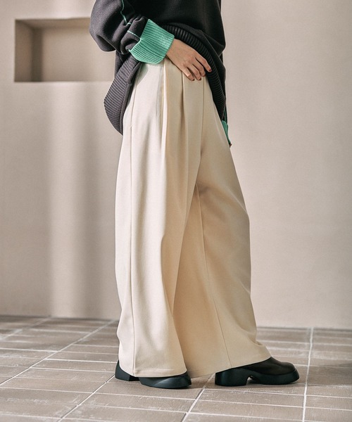 LEPSIM（レプシィム）の「2タックストレートパンツ　632746（その他パンツ・レディース・ブラック/アイボリー/チャコールグレー/ブラウン・FREE）」の6枚目の写真