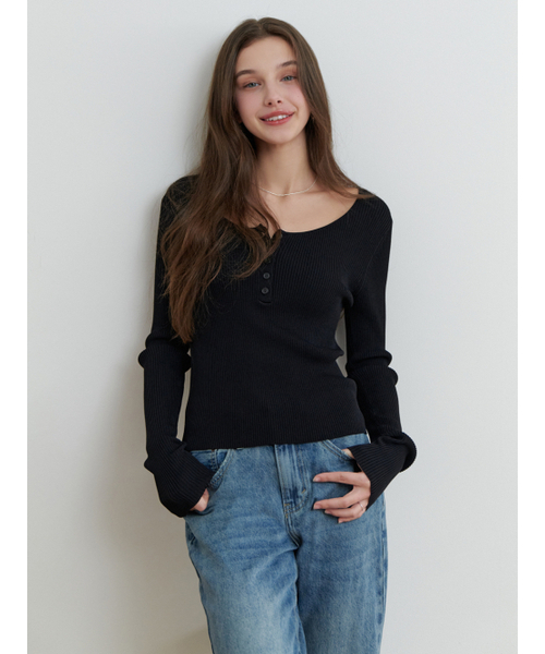 RE_L(リエル)の「Bonny button knit (black)(ニット/セーター・レディース・その他・FREE)」の1枚目の写真