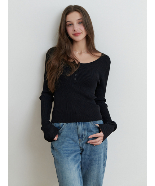 RE_L(リエル)の「Bonny button knit (black)(ニット/セーター・レディース・その他・FREE)」の2枚目の写真