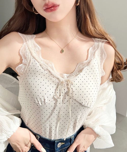 moment+(モーメントプラス)の「ドットプリントテレコリブフロントシャーリングリボンレースタンクトップ(タンクトップ・レディース・ネイビー/アイボリー/ブラック・M)」の13枚目の写真