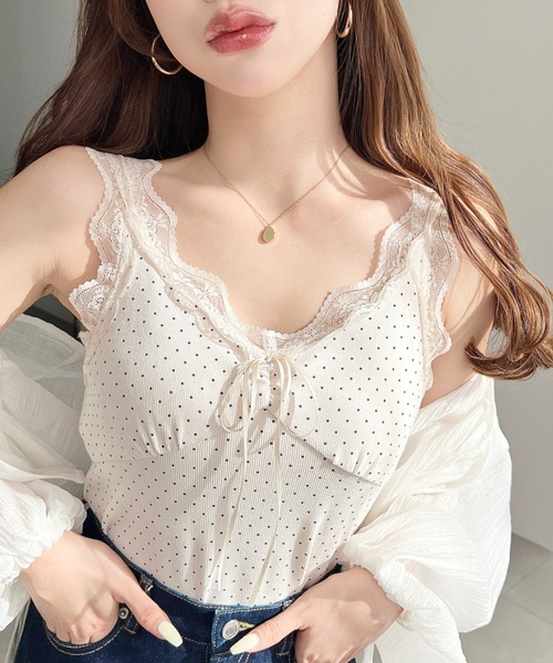 moment+(モーメントプラス)の「ドットプリントテレコリブフロントシャーリングリボンレースタンクトップ(タンクトップ・レディース・ネイビー/アイボリー/ブラック・M)」の14枚目の写真