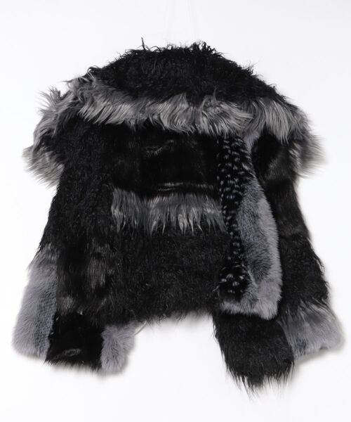 Jaded London(ジェイデッドロンドン)の「PATCHWORK FUR ASYM COAT(その他アウター・レディース・ブラック・M/L/XS/S)」の4枚目の写真
