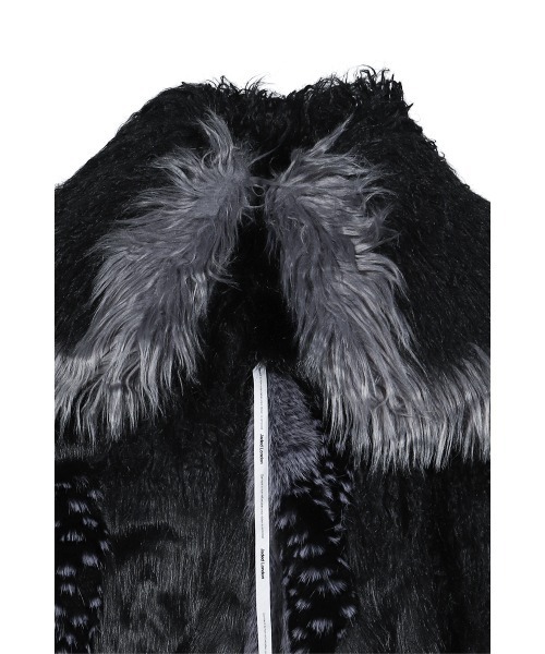 Jaded London(ジェイデッドロンドン)の「PATCHWORK FUR ASYM COAT(その他アウター・レディース・ブラック・M/L/XS/S)」の2枚目の写真