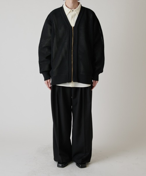 CULLNI(クルニ)の「【CULLNI exclusive for Lui's】ZIPカーディガン(カーディガン/ボレロ・メンズ・ブラック/ベージュ/ネイビー・1/2)」の17枚目の写真
