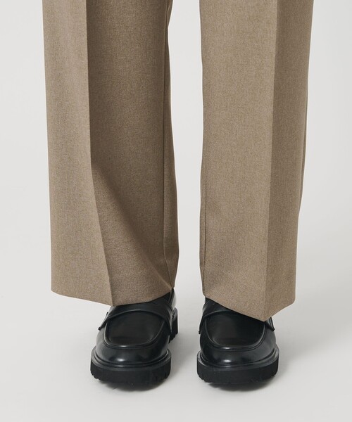 BEAUTY&YOUTH UNITED ARROWS（ビューティーアンドユースユナイテッドアローズ）の「【WEB限定 Wardrobe DAILY MINIMAL】メランジ タックストレートパンツ ウォッシャブル（スラックス・レディース・モカ/ブラック・S/M/L）」の15枚目の写真