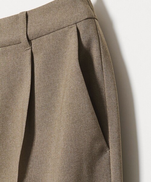 BEAUTY&YOUTH UNITED ARROWS（ビューティーアンドユースユナイテッドアローズ）の「【WEB限定 Wardrobe DAILY MINIMAL】メランジ タックストレートパンツ ウォッシャブル（スラックス・レディース・モカ/ブラック・S/M/L）」の10枚目の写真
