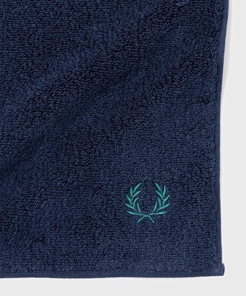 FRED PERRY（フレッドペリー）の「Towel Handkerchief／タオルハンカチ（ハンカチ/ハンドタオル・メンズ・レモンイエロー/ダークグリーン/ブラック/ホワイト/ダークブルー・ONE SIZE）」の13枚目の写真