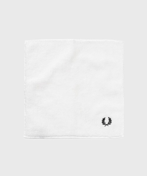 FRED PERRY（フレッドペリー）の「Towel Handkerchief／タオルハンカチ（ハンカチ/ハンドタオル・メンズ・レモンイエロー/ダークグリーン/ブラック/ホワイト/ダークブルー・ONE SIZE）」の9枚目の写真
