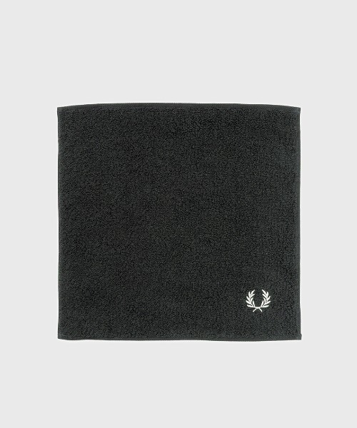 FRED PERRY（フレッドペリー）の「Towel Handkerchief／タオルハンカチ（ハンカチ/ハンドタオル・メンズ・レモンイエロー/ダークグリーン/ブラック/ホワイト/ダークブルー・ONE SIZE）」の18枚目の写真
