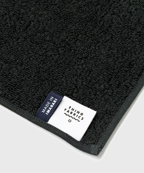 FRED PERRY（フレッドペリー）の「Towel Handkerchief／タオルハンカチ（ハンカチ/ハンドタオル・メンズ・レモンイエロー/ダークグリーン/ブラック/ホワイト/ダークブルー・ONE SIZE）」の20枚目の写真