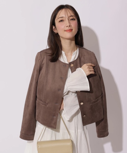 Apuweiser-riche（アプワイザーリッシェ）の「スエードノーカラージャケット（その他アウター・レディース・モカ・2/1）」の6枚目の写真