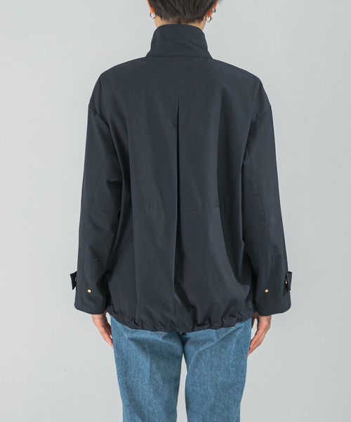 URBAN RESEARCH ROSSO WOMEN（アーバンリサーチ　ロッソ）の「撥水スタンドカラーミドルコート（その他アウター・レディース・ライトベージュ/ネイビー・FREE）」の19枚目の写真