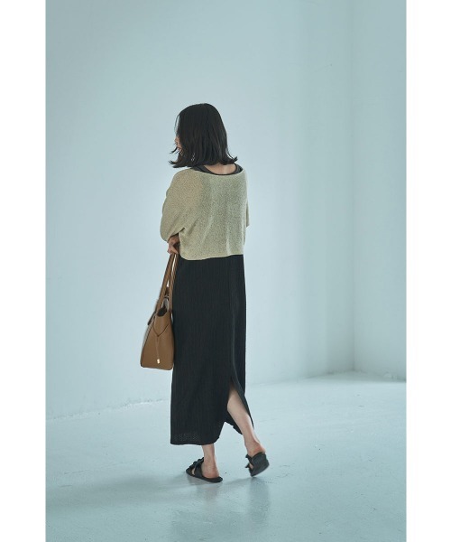 marjour(マージュール)の「SHORT LENGTH RELAX KNIT PULLOVER(ニット/セーター・レディース・ベージュ/ブラック・M)」の16枚目の写真
