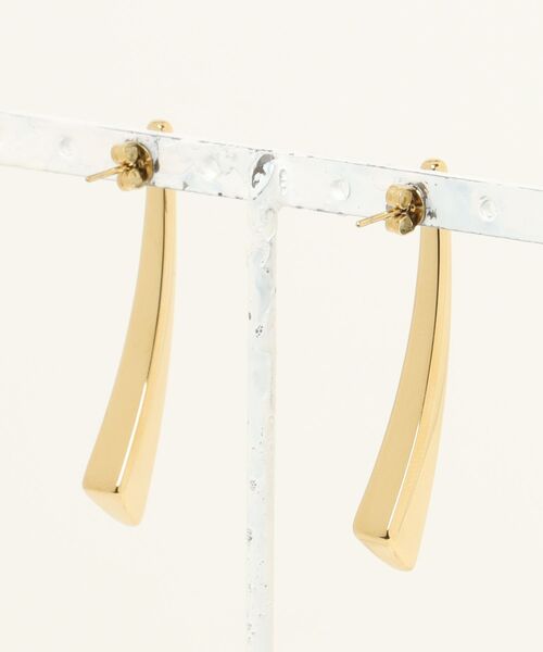 ieLS（イエルズ）の「金属アレルギー対応「ieLS」ステンレス　カーブバーピアス（ピアス（両耳用）・レディース・シルバー/ゴールド・ONE SIZE）」の5枚目の写真