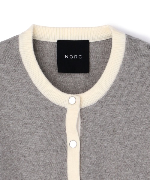 N.O.R.C(ノーク)の「【ZOZO限定】ファンクションイージーバイカラーニットカーディガン(ニット/セーター・レディース・グレー×ホワイト/ホワイト×ブラック・フリー)」の21枚目の写真