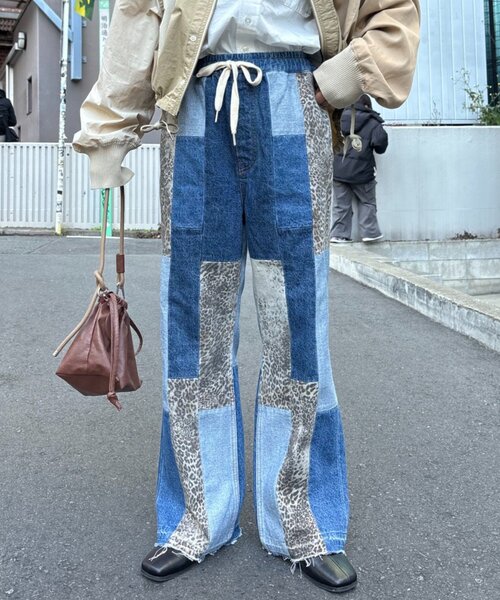 etsinta（エシンタ）の「【etsinta/エシンタ】デニムパッチワークフレアパンツ（デニムパンツ・レディース・オフホワイト/インディゴブルー・ONE SIZE）」の11枚目の写真
