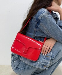 fredy emue | エナメルフラップワンハンドルバッグ(ショルダーバッグ)