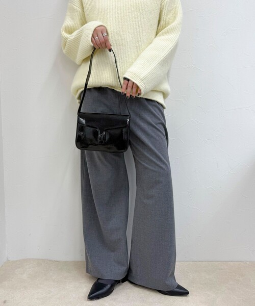 fredy emue（フレディエミュ）の「エナメルフラップワンハンドルバッグ（ショルダーバッグ・レディース・レッド/ブラック・FREE）」の14枚目の写真