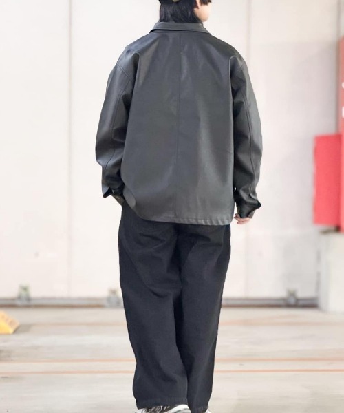 BACK NUMBER（バックナンバー）の「【BACK NUMBER】フェイクレザーカバーオール (シャツジャケット / レギュラーフィット / デイリーユース)（カバーオール・メンズ・ブラック・XL/S/M/L）」の13枚目の写真