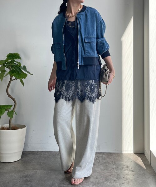 DouDou（ドゥドゥ）の「【WEB限定】異素材切替デニムブルゾン（その他アウター・レディース・ブルー・FREE）」の5枚目の写真