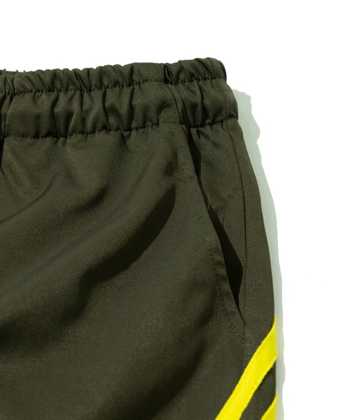 CUBE SUGAR（キューブシュガー）の「CUBE SUGAR/キューブシュガー　ナイロン イージー ラインパンツ（その他パンツ・レディース・カーキ/ブラック・FREE）」の5枚目の写真