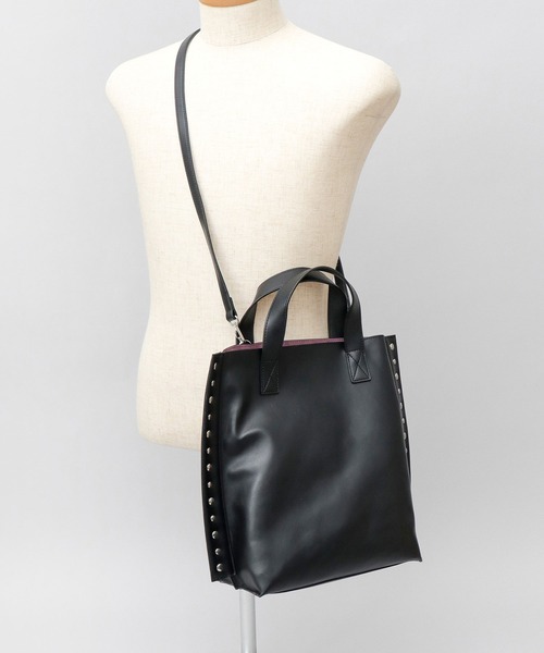 cheek（BAG）（チーク）の「2WAY ショルダートート リベット レザー調 トートバッグ（トートバッグ・レディース・シルバー/ブラック・FREE）」の14枚目の写真