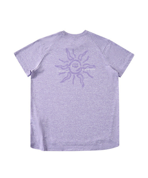 BUTTON SEOUL（ボタンソウル）の「エアライトサングラフィックパフォーマンスショートスリーブ（4 COLORS）（Tシャツ/カットソー・メンズ・ネイビー/グレー/グリーン/バイオレット・MEDIUM/LARGE/X-LARGE）」の7枚目の写真