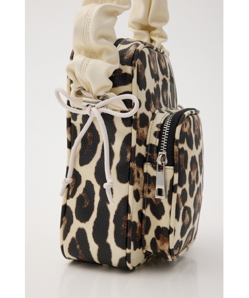 RODEO CROWNS WIDE BOWL（ロデオクラウンズワイドボウル）の「ギャザーハンドルバッグ（ショルダーバッグ・レディース・ホワイト系その他/ブラック・FREE）」の13枚目の写真