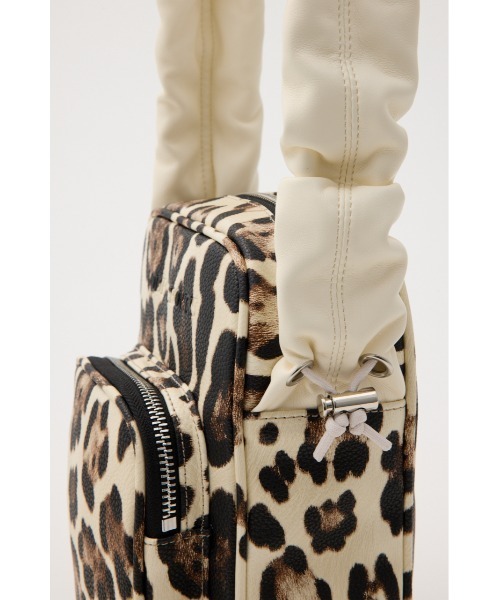 RODEO CROWNS WIDE BOWL（ロデオクラウンズワイドボウル）の「ギャザーハンドルバッグ（ショルダーバッグ・レディース・ホワイト系その他/ブラック・FREE）」の15枚目の写真