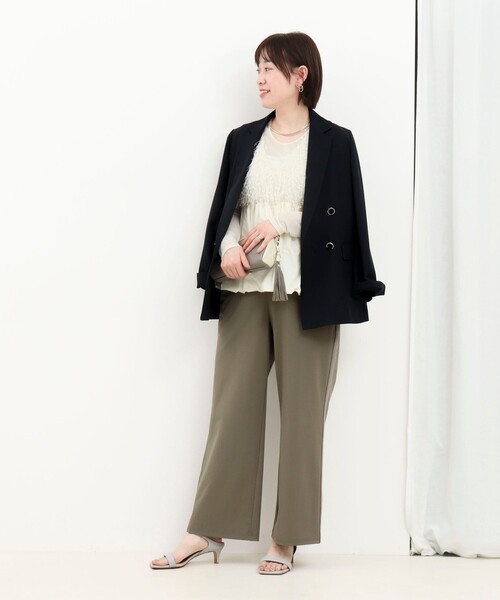 MICO COULIER（ミコクリエ）の「CICA配合サークルストレッチテーパードパンツ（その他パンツ・レディース・オリーブ/ブラック/ベージュ・38/36）」の10枚目の写真