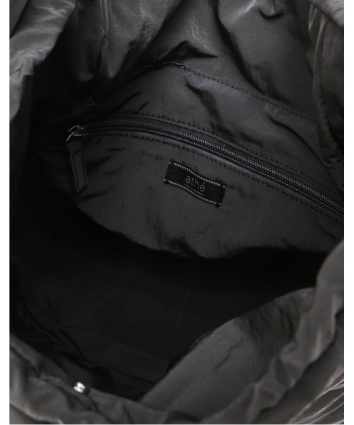 athe（アテ）の「[RUBAN] ダークグレーリボンバックパック兼ショルダーバッグ S AABA6E911G3（ショルダーバッグ・レディース・ダークグレー・FREE）」の5枚目の写真