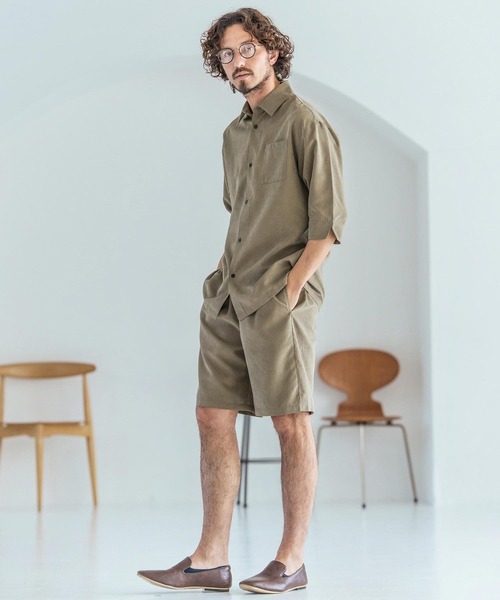 Magine（マージン）の「mhs2598-Poly Peach Relax Silhouette Five Sleeve Shirt 五分袖シャツ(MGN-261-002)（シャツ/ブラウス・メンズ・ベージュ/ブラック/ブルーグレー・48/46/44）」の11枚目の写真